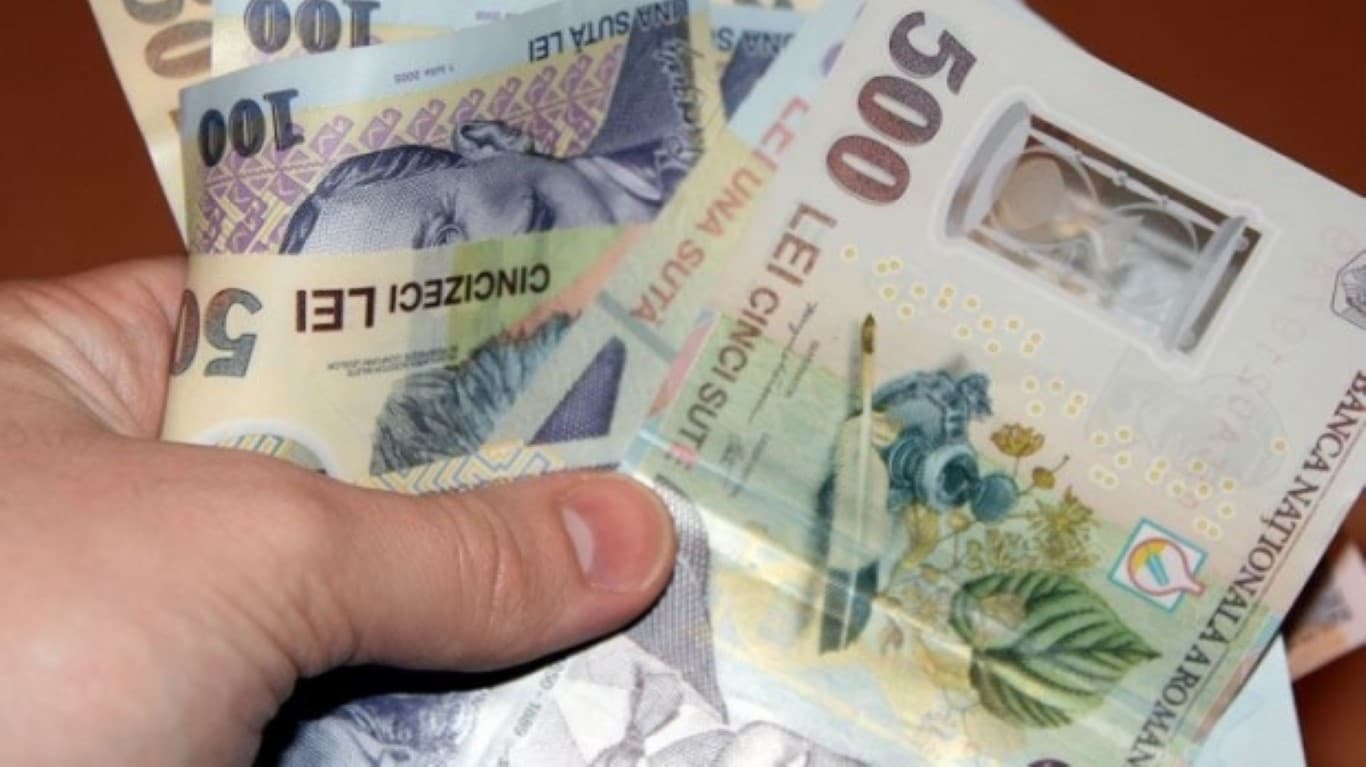Comisia Europeană: România nu îndeplineşte, în prezent, criteriile pentru aderarea la zona euro. Alte patru state membre se află în aceeaşi situaţie