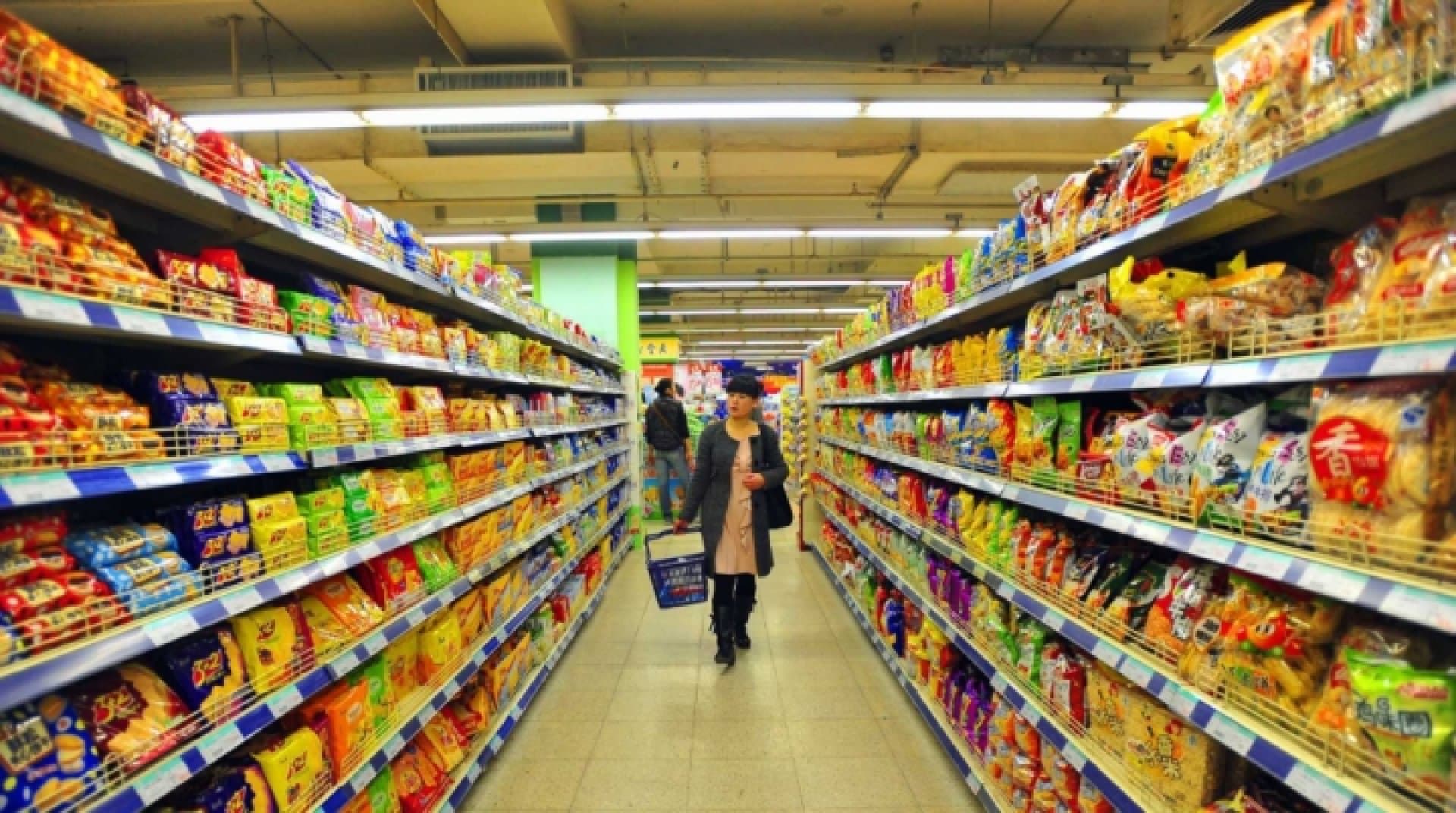Cum poți să cumperi produse reduse cu până la 90% din supermarket