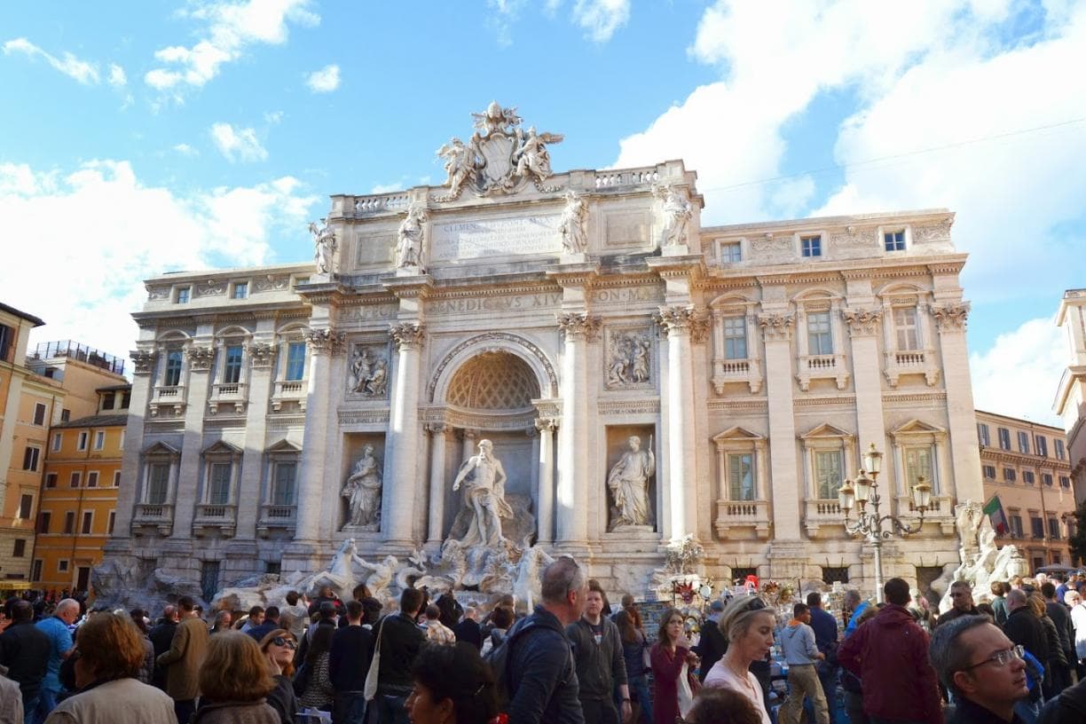 O nouă taxă pentru turiști în Italia. Cât sunt obligați să plătească cei care ajung în Roma