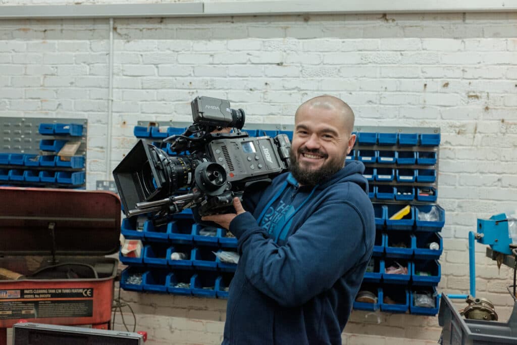 PAUL ARION: „Filmul este o mașinărie imensă de artiști”