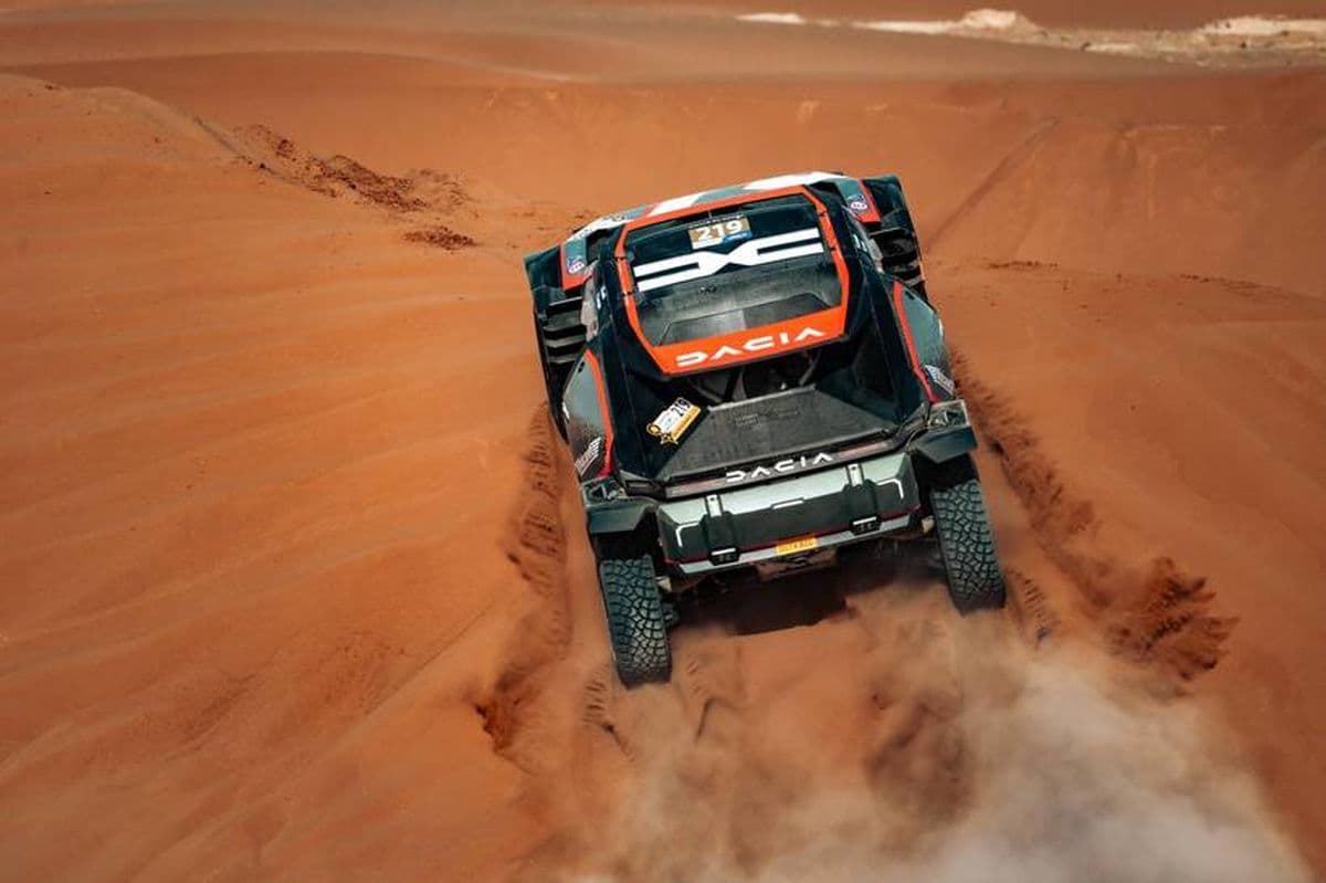 Performanță istorică. Dacia a câștigat legendarul Raliu Dakar