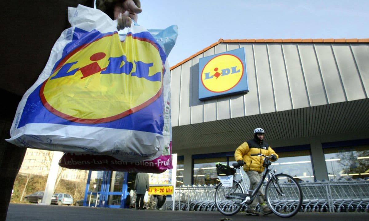 Programul magazinelor. Când sunt deschise Mega Image, Lidl, Kaufland sau Auchan
