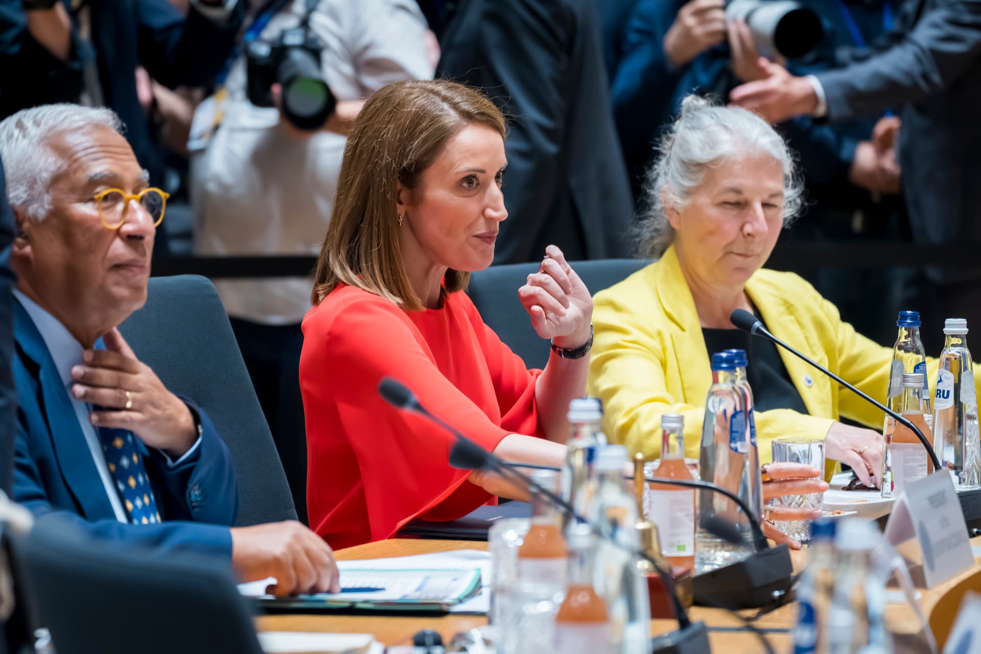 Roberta Metsola le cere liderilor Uniunii Europene să accelereze extinderea, bugetul și reformele pentru competitivitate