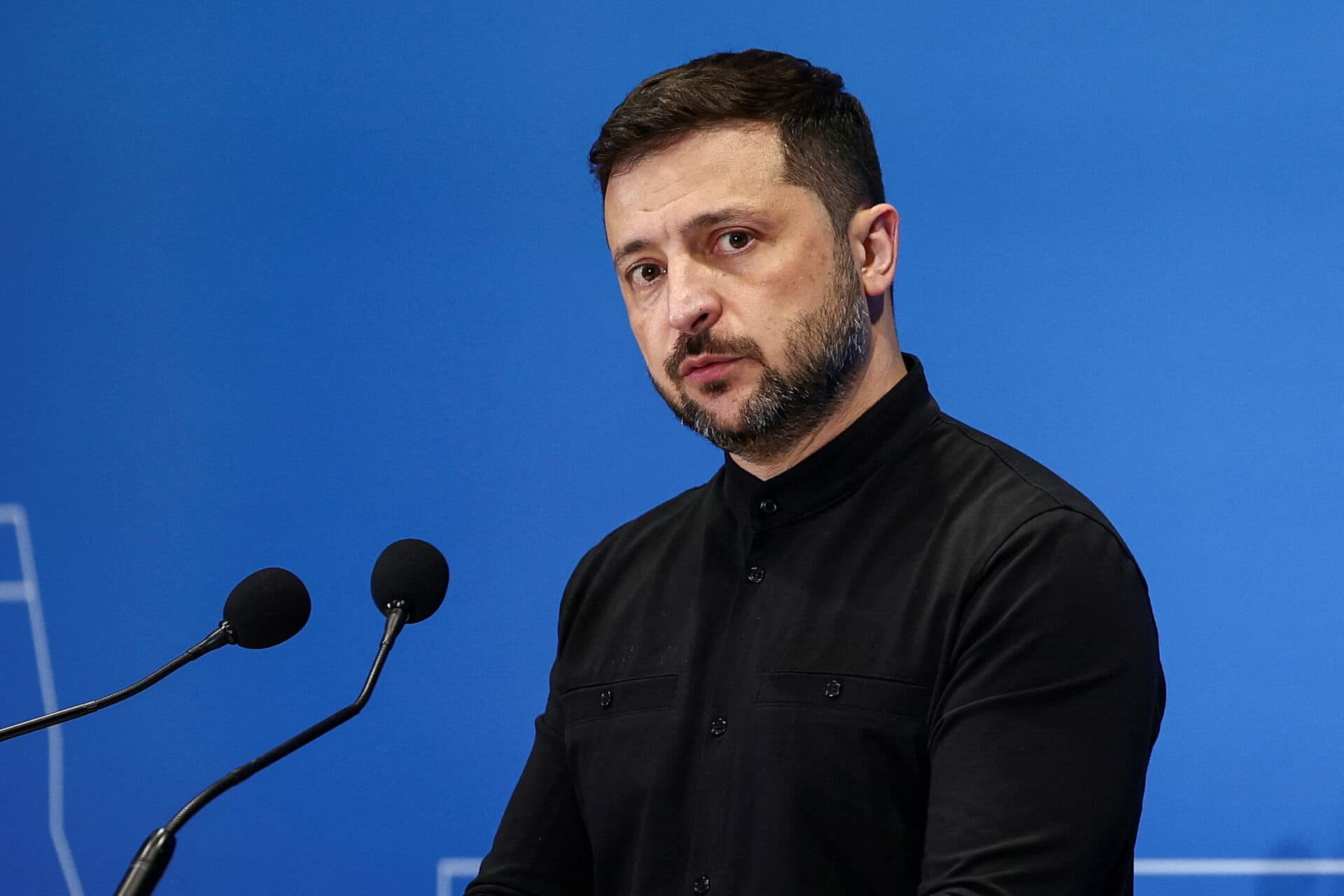Zelenski încearcă să restabilească încrederea. Lege nouă pentru apărarea agențiilor anticorupție