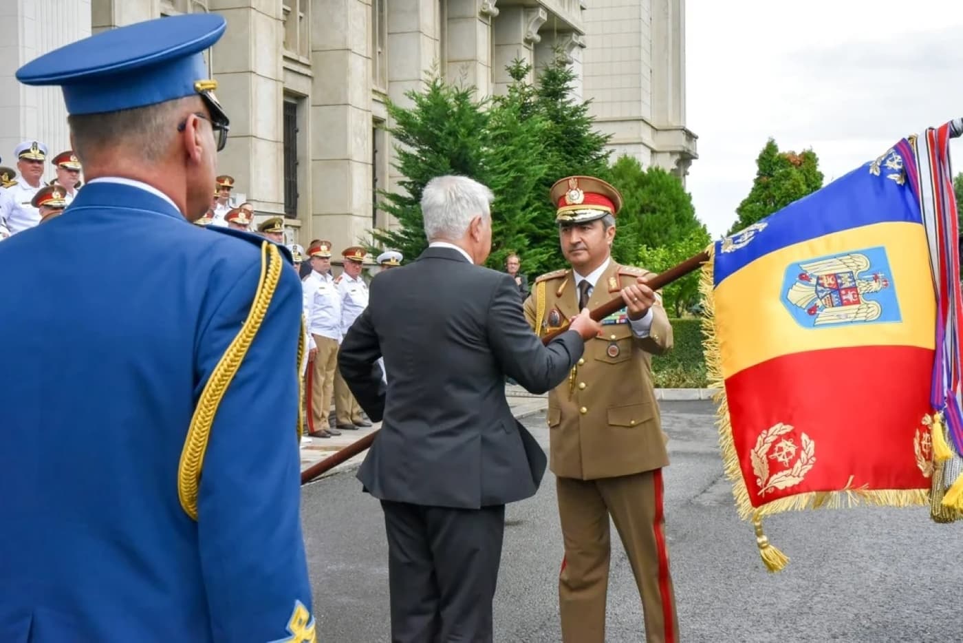 BREAKING. Sinucidere? General român găsit mort într-un imobil din Prahova. Avea 61 de ani
