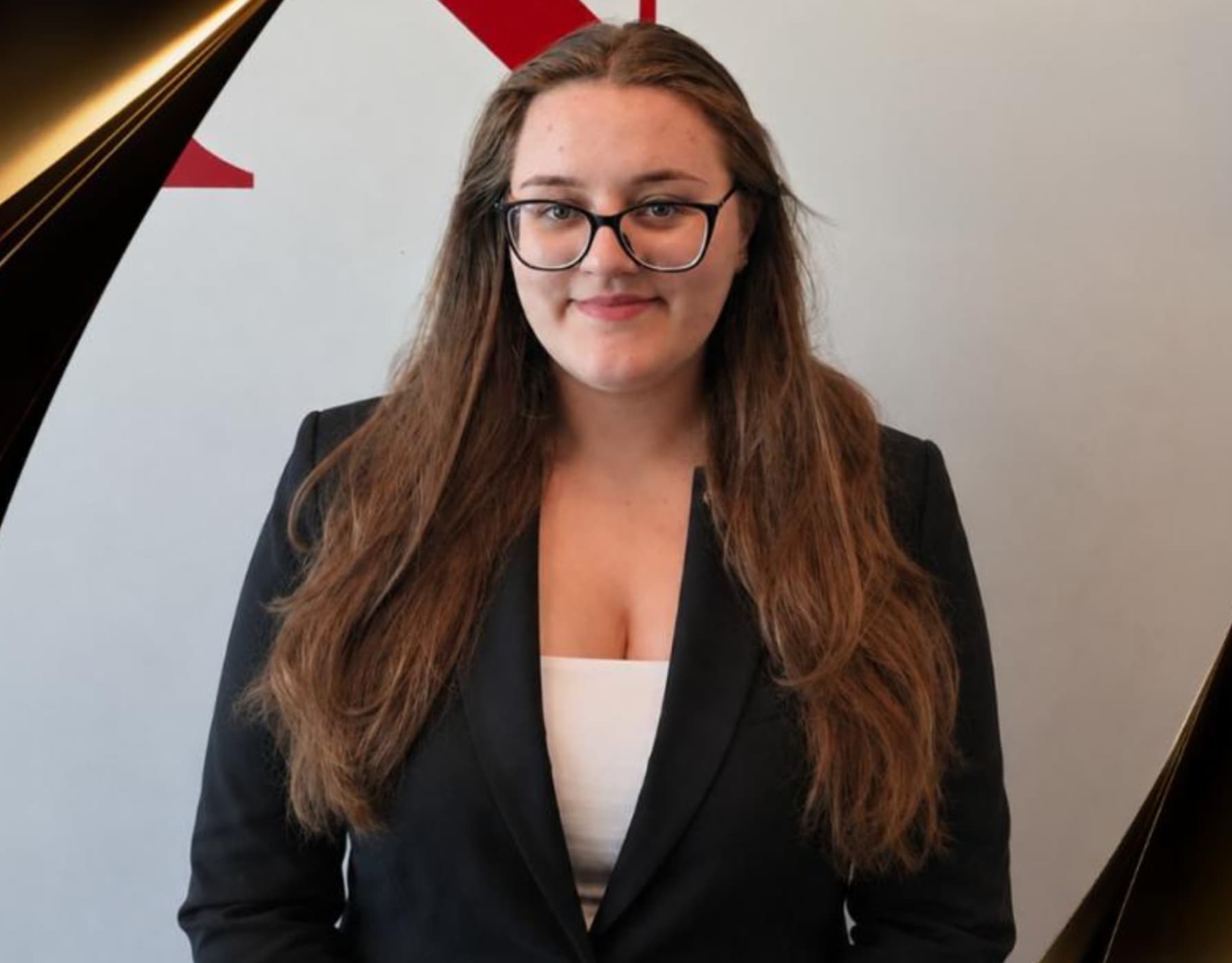 Emma Iordache, fata de la țară care a ajuns să fie „vânată” de universitățile de elită din SUA. Ofertată cu burse de 1,7 milioane de dolari